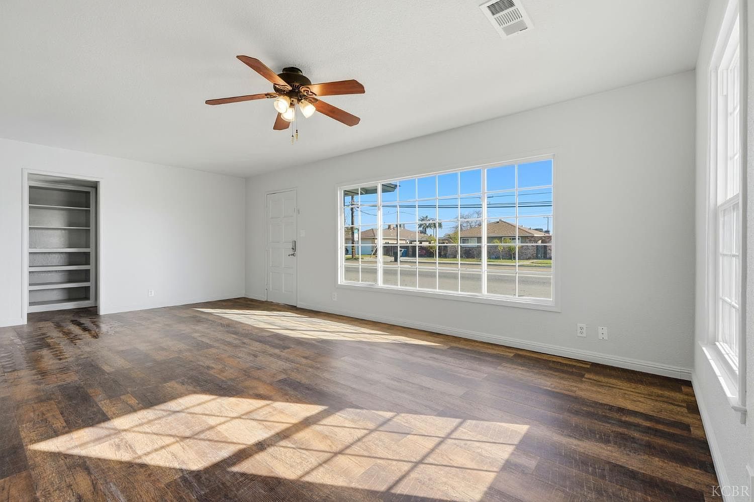 100 W Terrace Dr Hanford, CA 93230 | Single Family