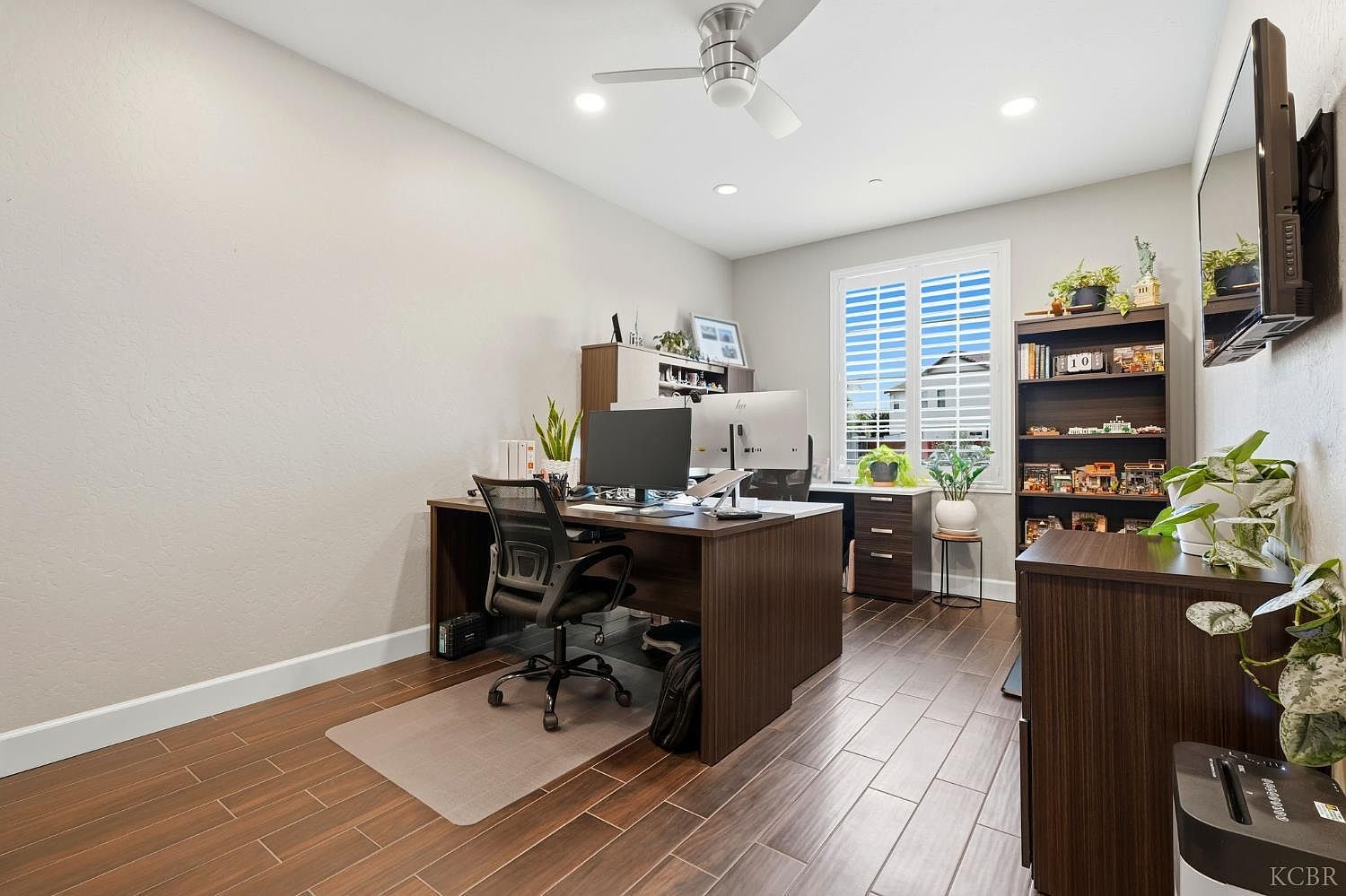 3262 N Morning Dove Ln Hanford, CA 93230  | Single Family