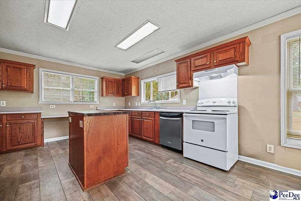 3016 Greystone Cir Florence, SC 29501 | Single Family