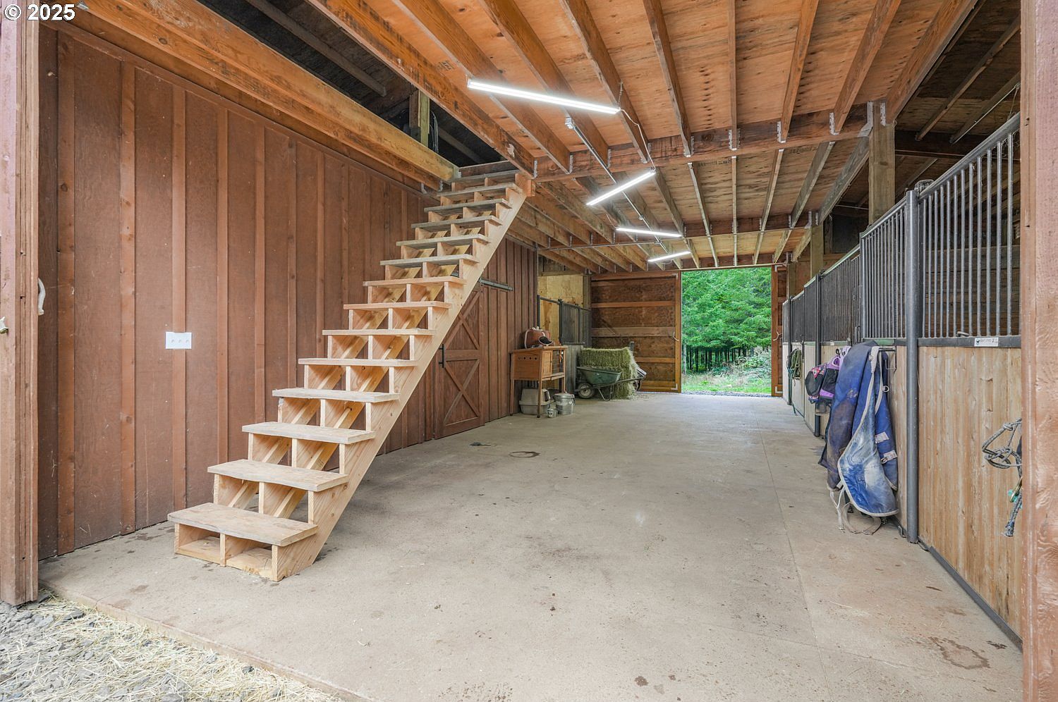 67391 Hollywood Rd Deer Island, OR 97054  | Single Family