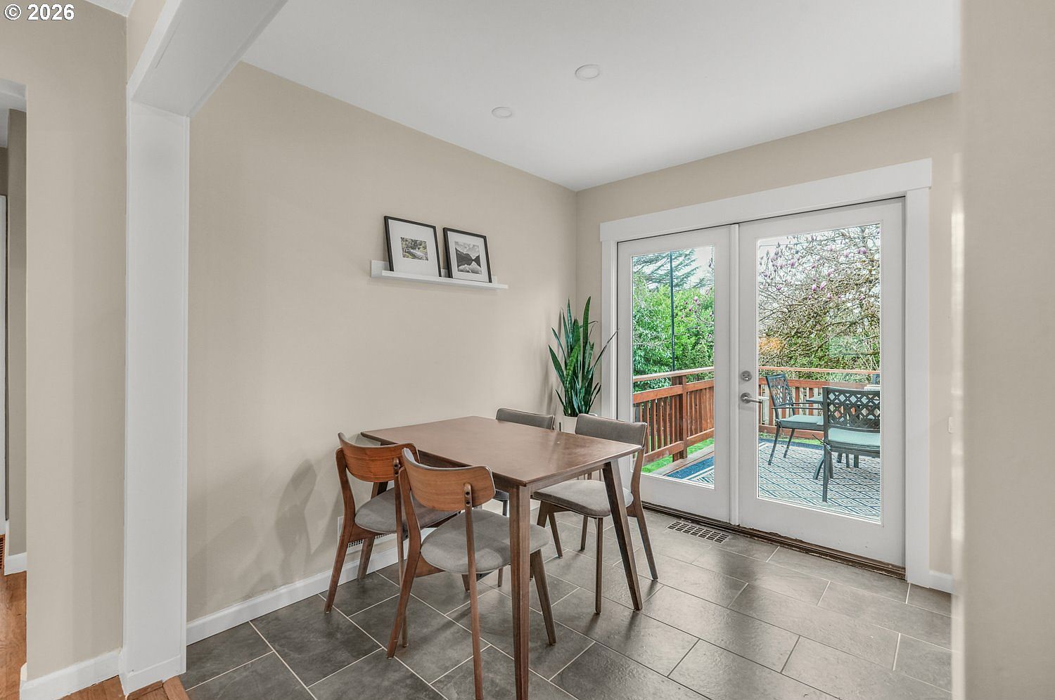 5921 SW 45th Ave Portland, OR 97221  | Single Family