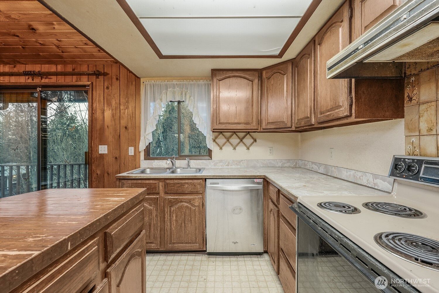 8388 N Pass Rd Sumas, WA 98295 | Single Family