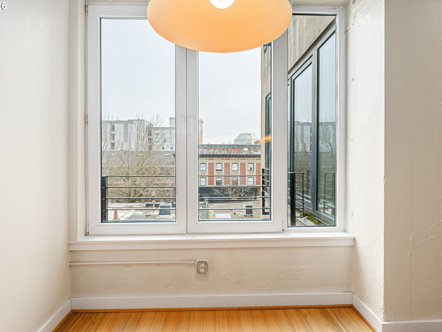 300 NW 8th Ave APT 303 Portland, OR 97209 | Condominium