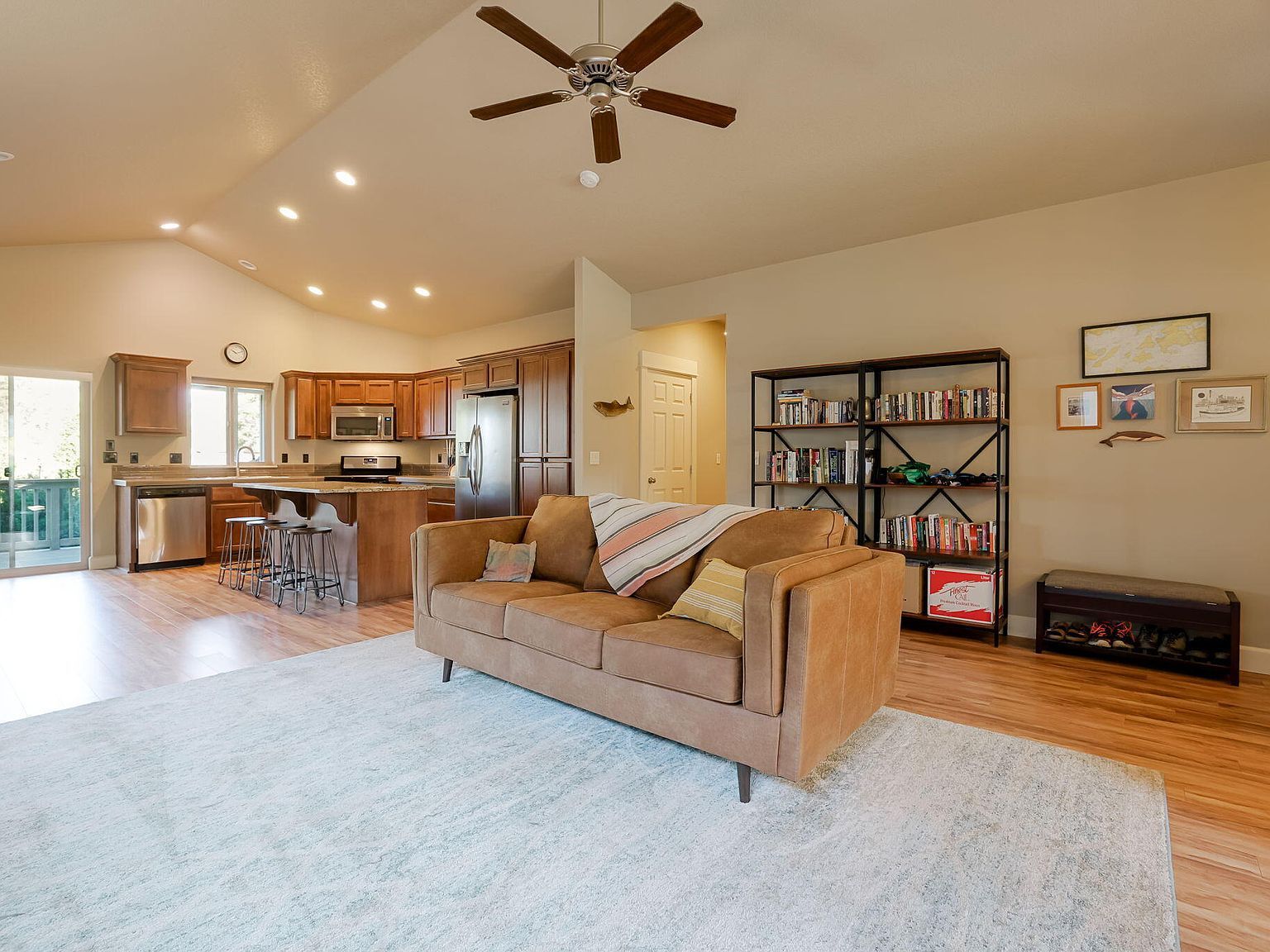 61194 Geary Dr Bend, OR 97702 | Single Family