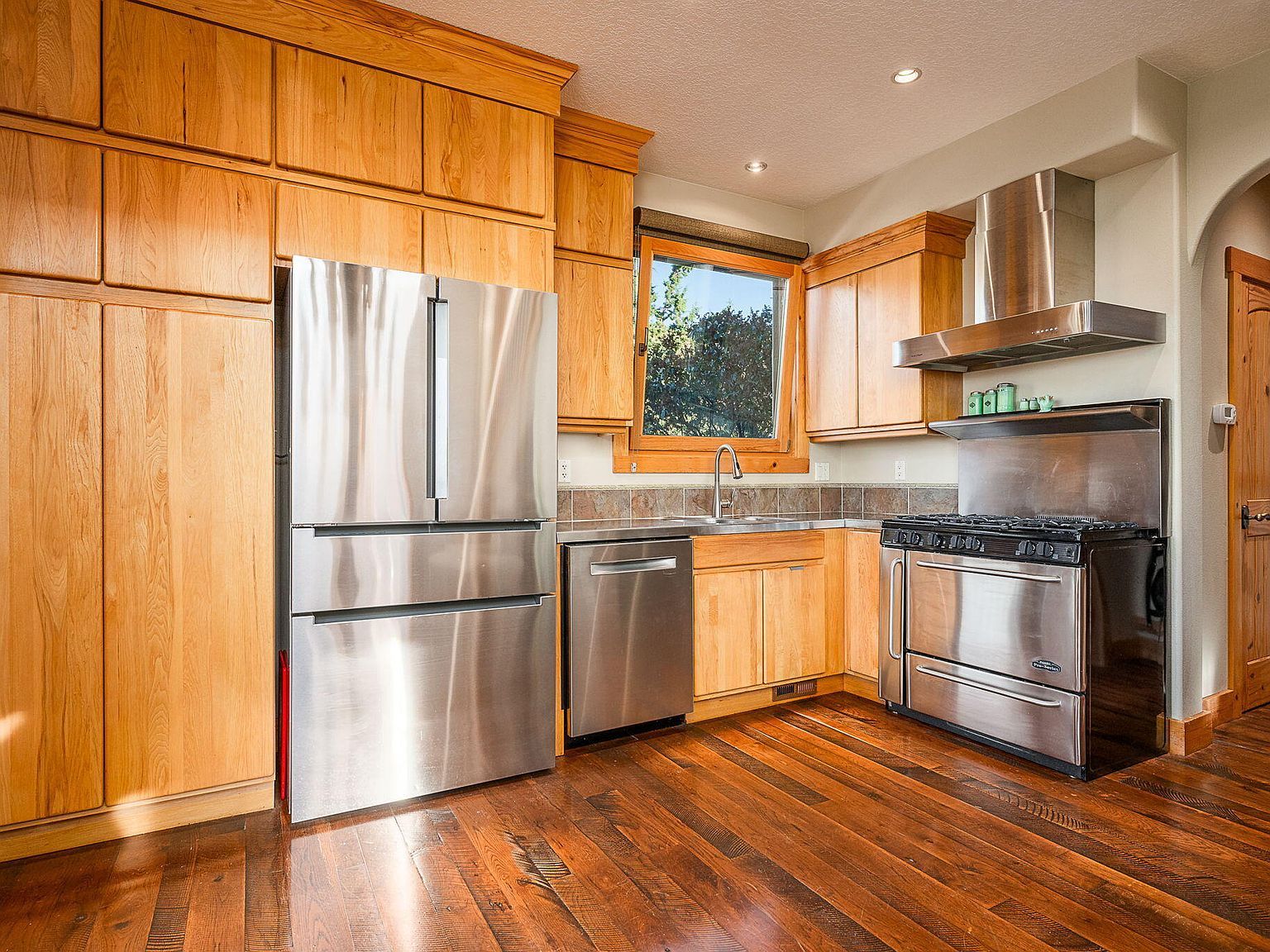 10879 SW Mintken Rd Culver, OR 97734 | Single Family