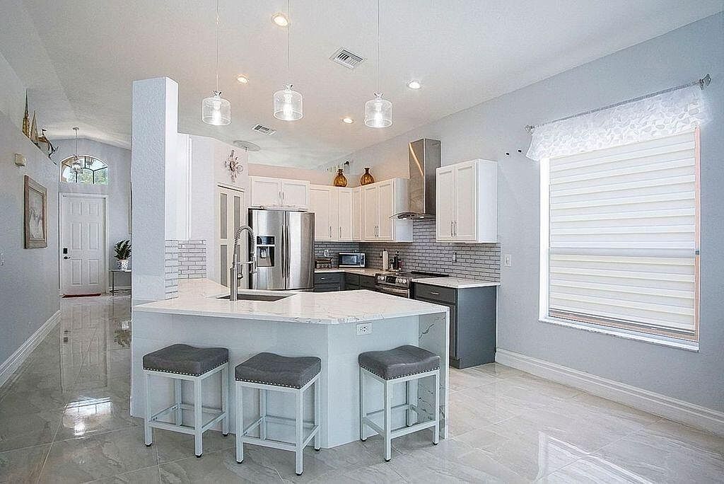 5770 Sunberry Cir Fort Pierce, FL 34951  | Single Family