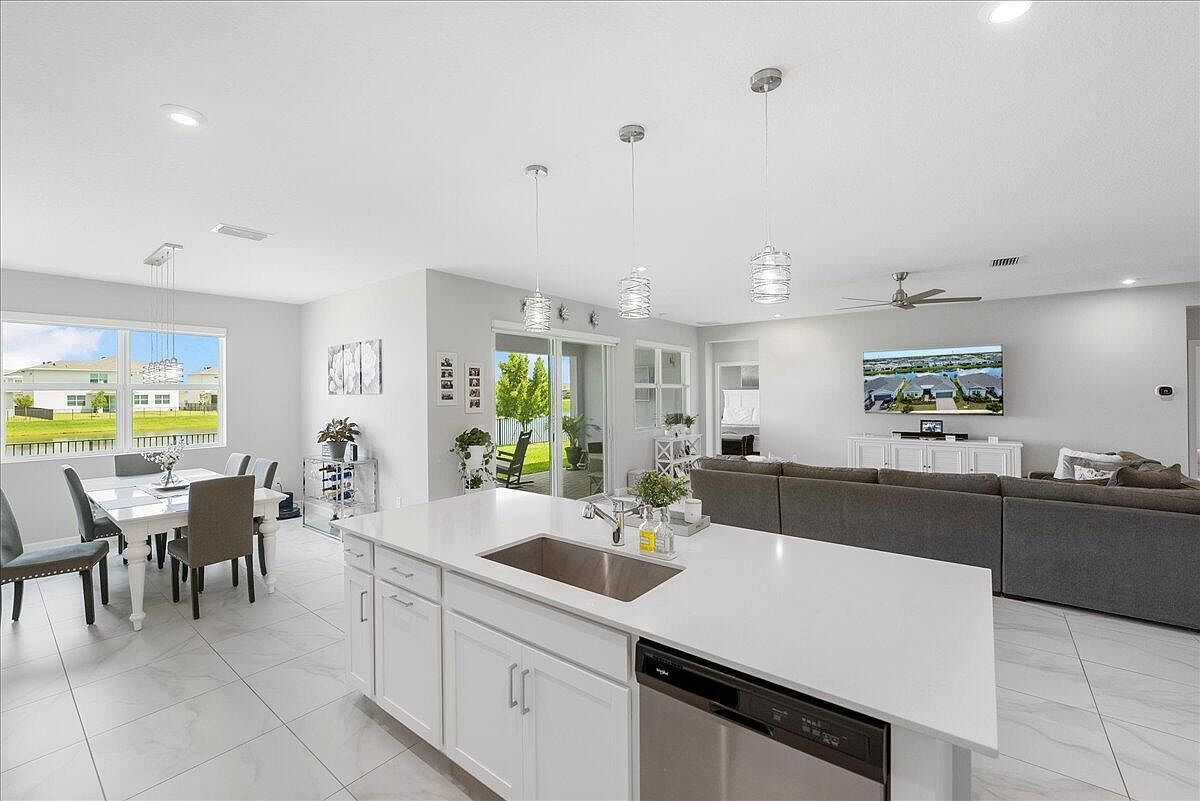 10183 SW Orana Dr Pt Saint Lucie, FL 34987  | Single Family