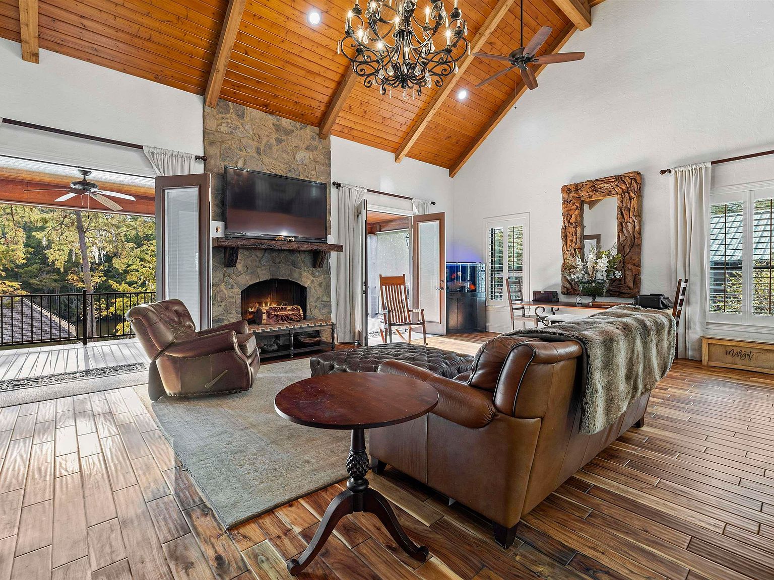 742 Private Road 7219 Jefferson, TX 75657 | Single Family