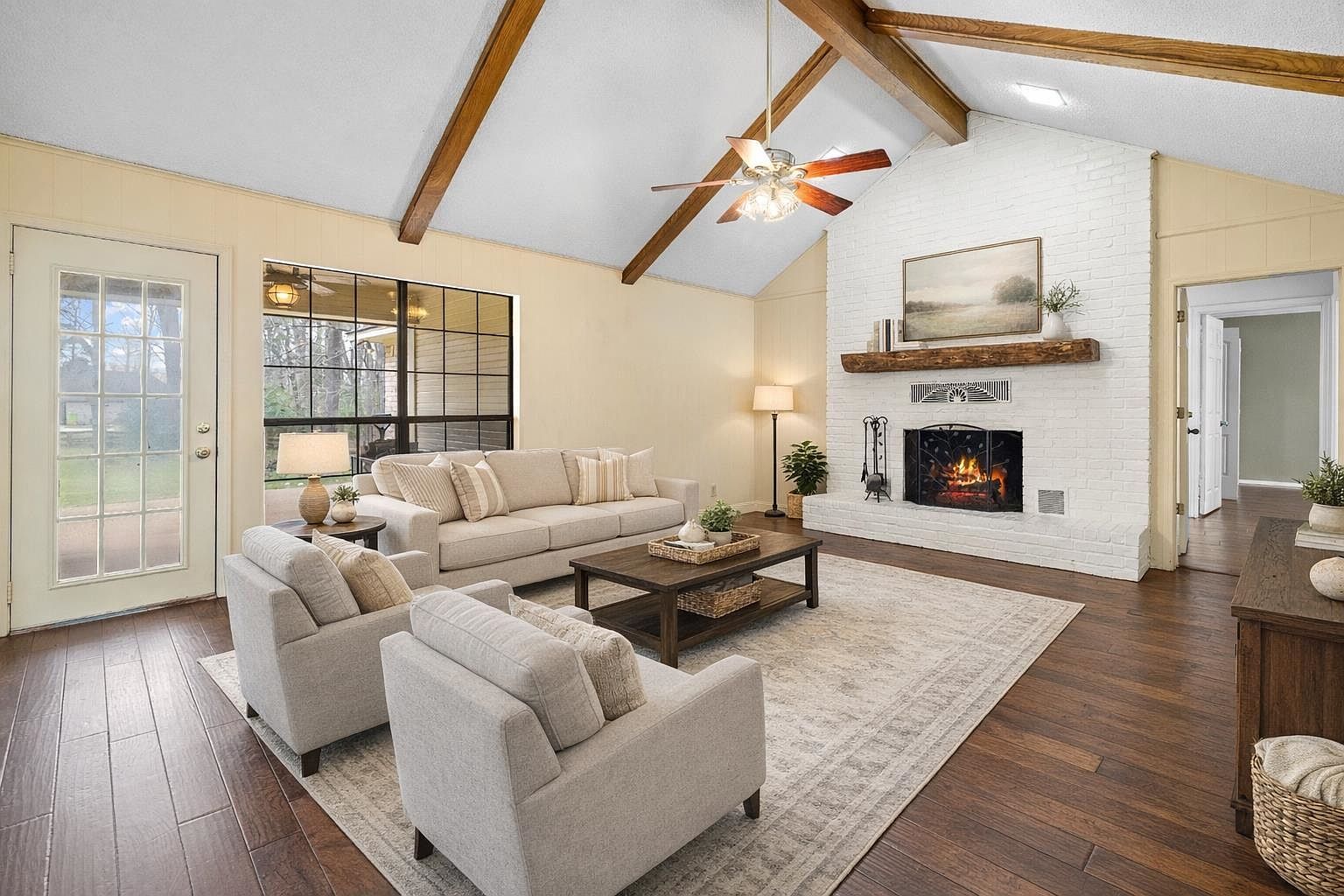 104 Woodridge Est Longview, TX 75602 | Single Family