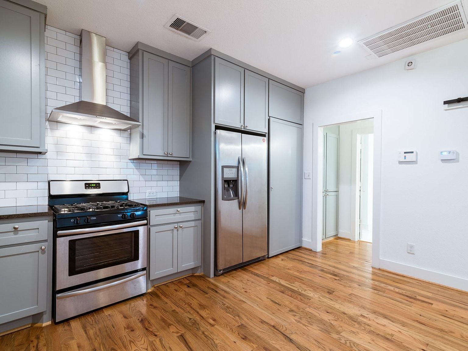 4734 Bell St Houston, TX 77023  | Multi Family