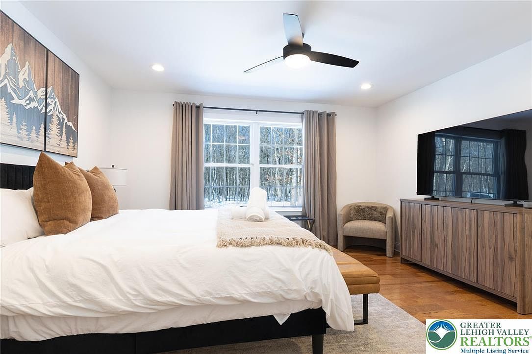 Sun Valley Dr Blakeslee, PA 18610  | Single Family