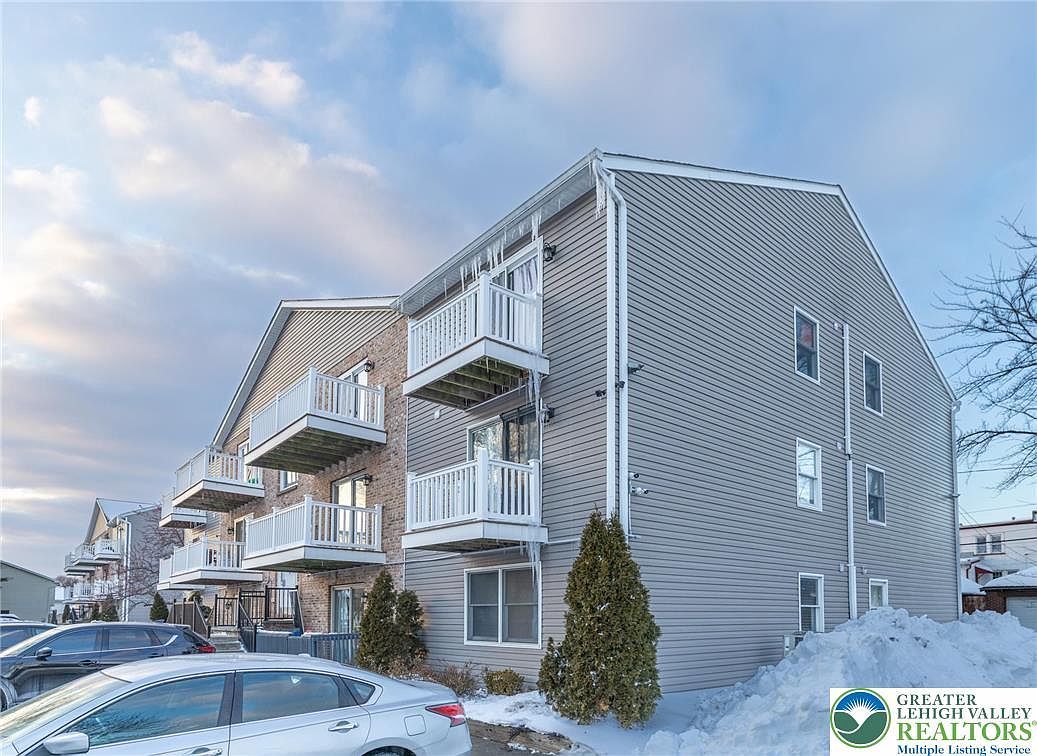 2010 Glendale Ave #A1 Bethlehem, PA 18018  | Condominium