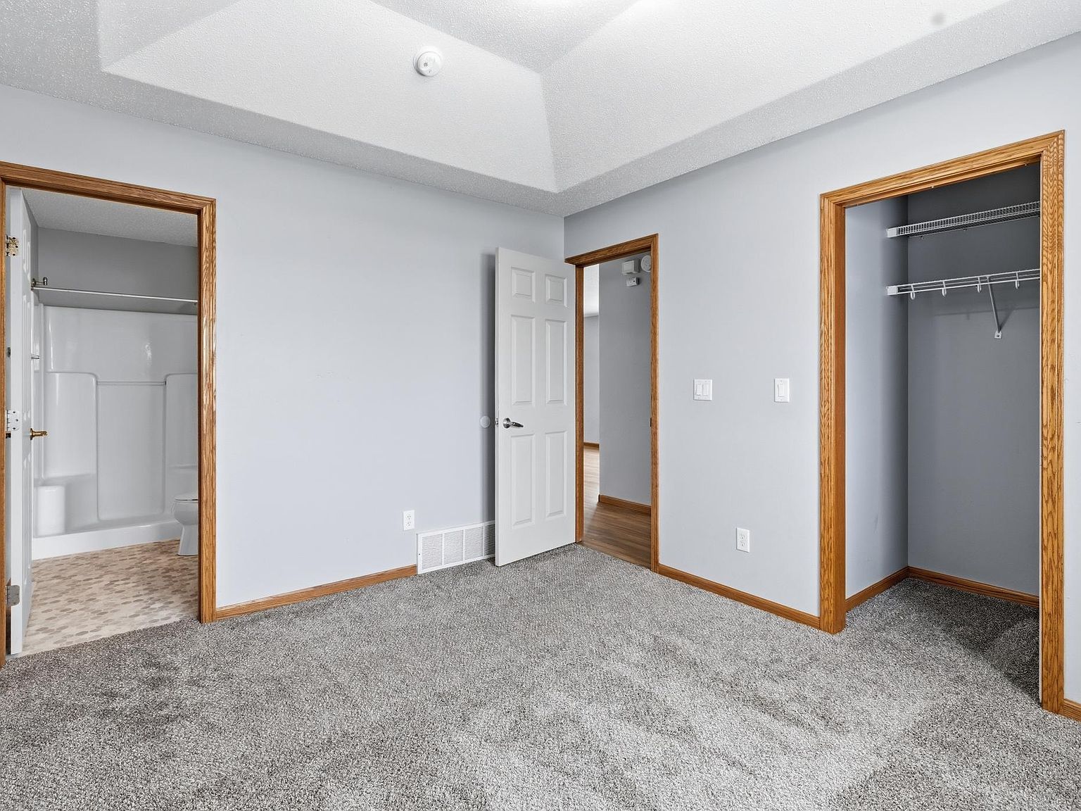 3418 Village Green Dr Moorhead, MN 56560  | Single Family