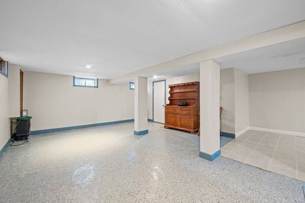 179 Dawn Blvd Woonsocket, RI 02895  | Single Family