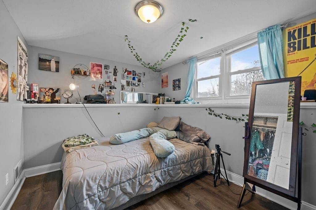 240 Coit Ave West Warwick, RI 02893  | Single Family