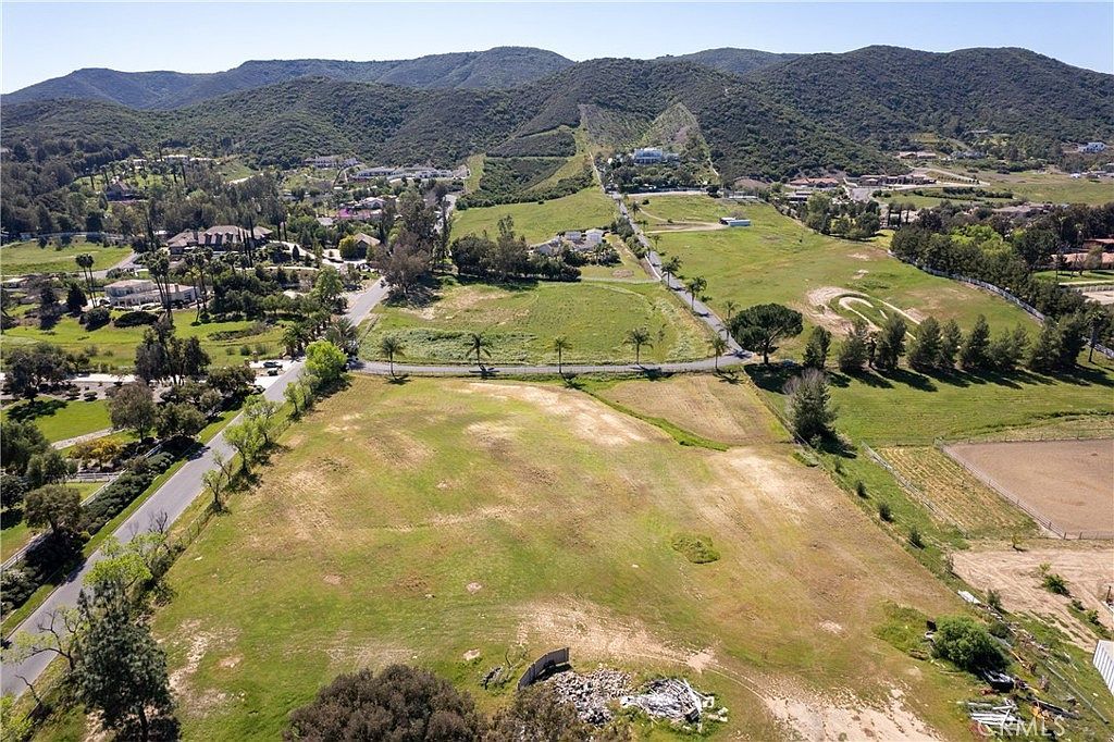 0 Hawthorn St Lot 1 Murrieta, CA 92562  | Land/Lot