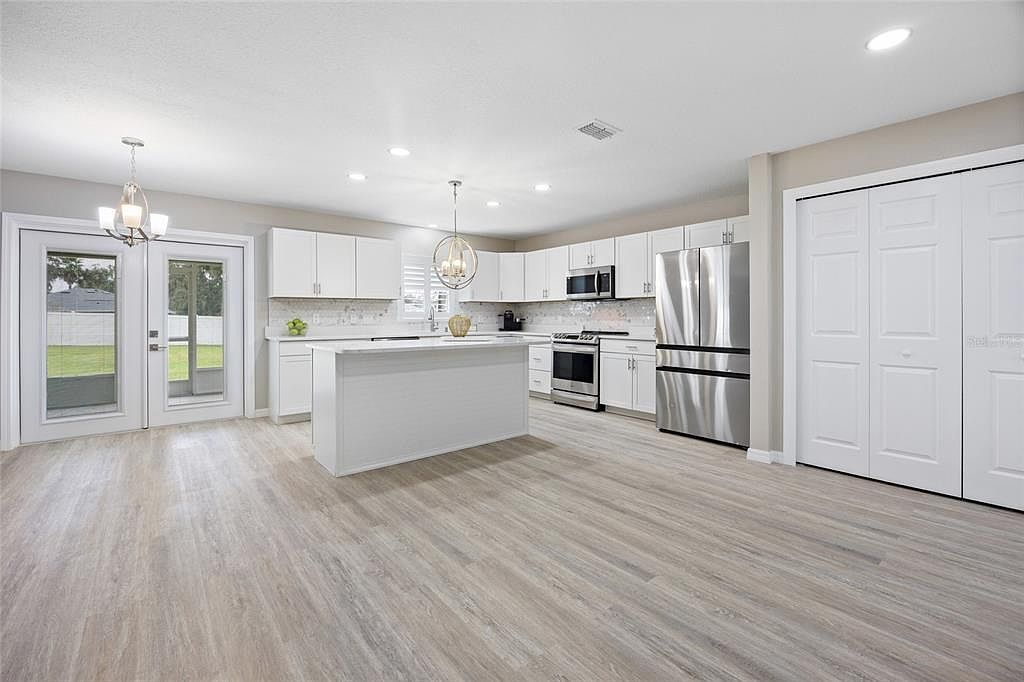 4510 SE 32nd Pl Ocala, FL 34480  | Single Family