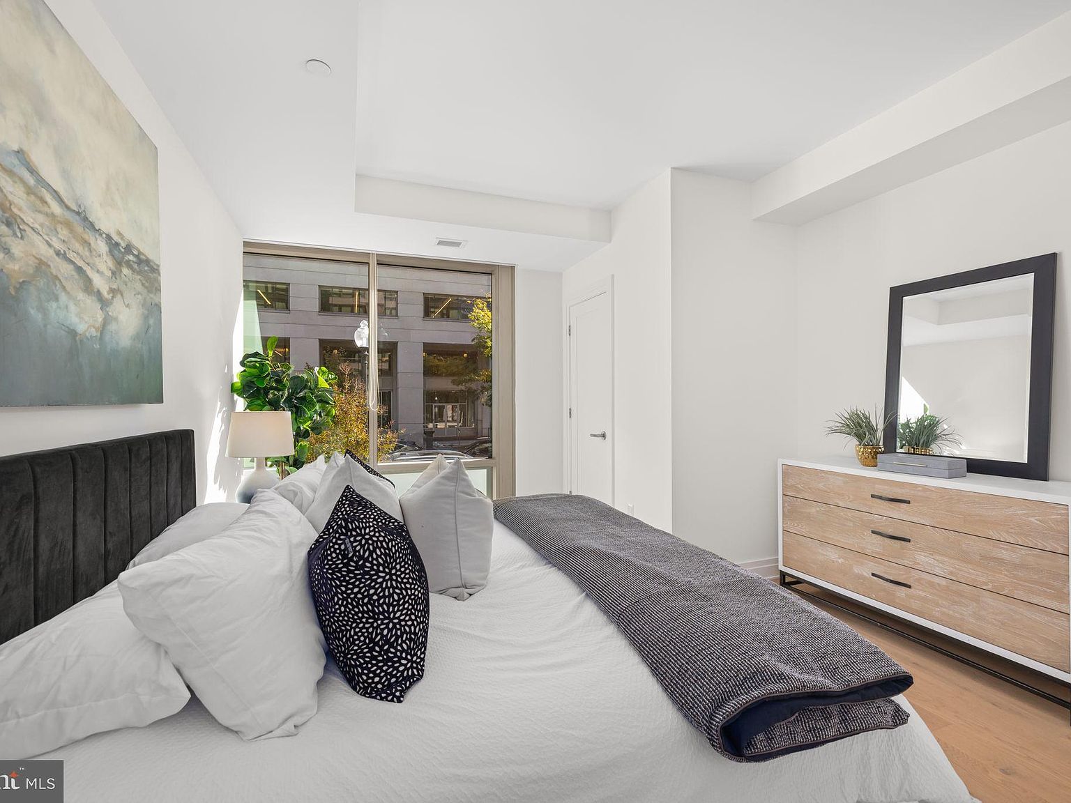 2501 M St NW Unit T04 Washington, DC 20037 | Condominium