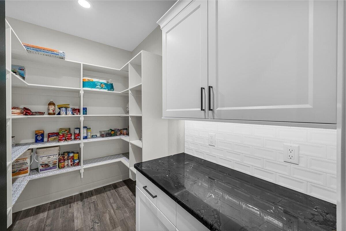 1716 S 1310 W Saint George, UT 84770  | Single Family