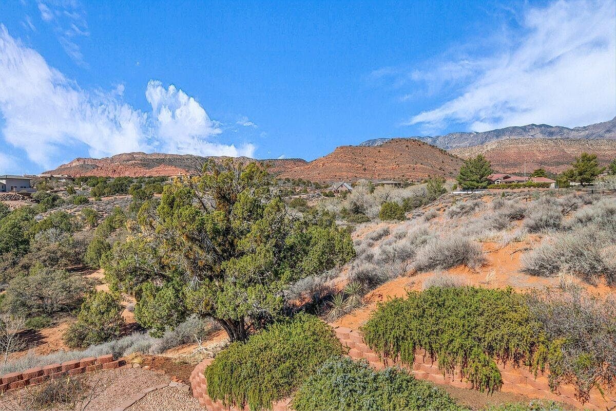 654 W Canyon Creek Dr Leeds, UT 84746  | Single Family