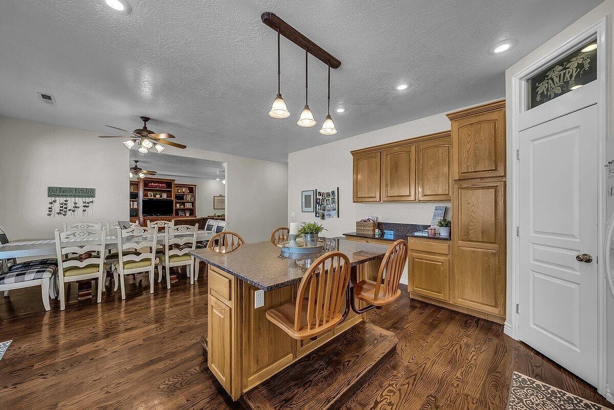 841 E 1010th St S Saint George, UT 84790 | Single Family