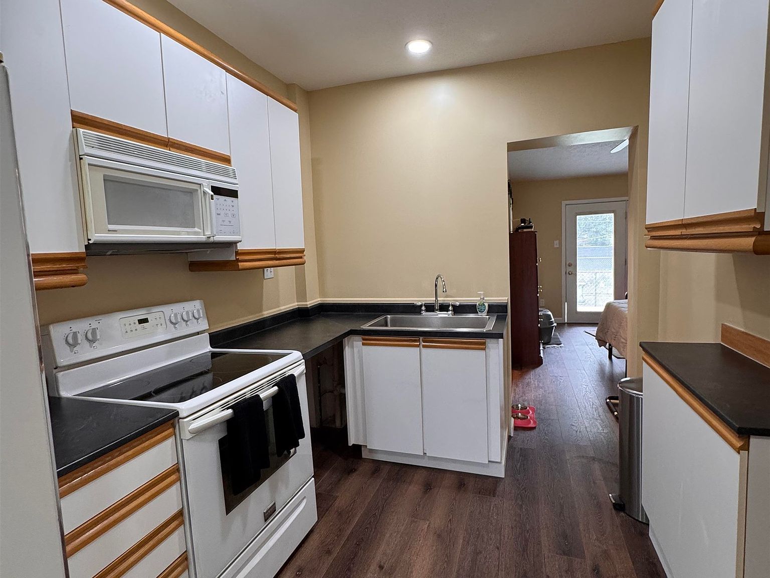 933 7th St Huntington, WV 25701  | Single Family