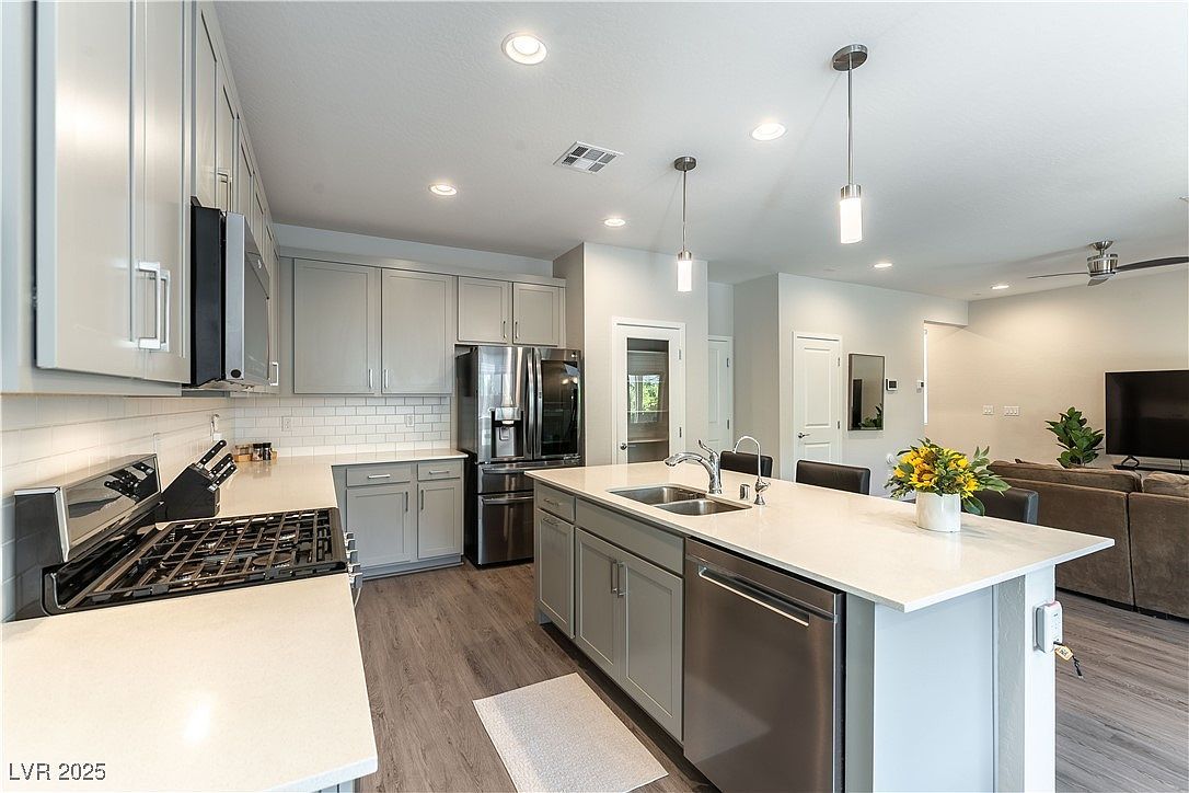 7027 Amethyst Peak St Spring Valley, NV 89148  | Single Family