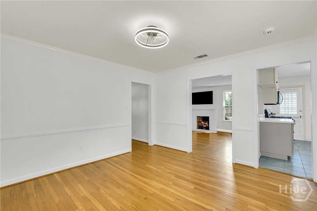 103 E 60th St Savannah, GA 31405 | Single Family