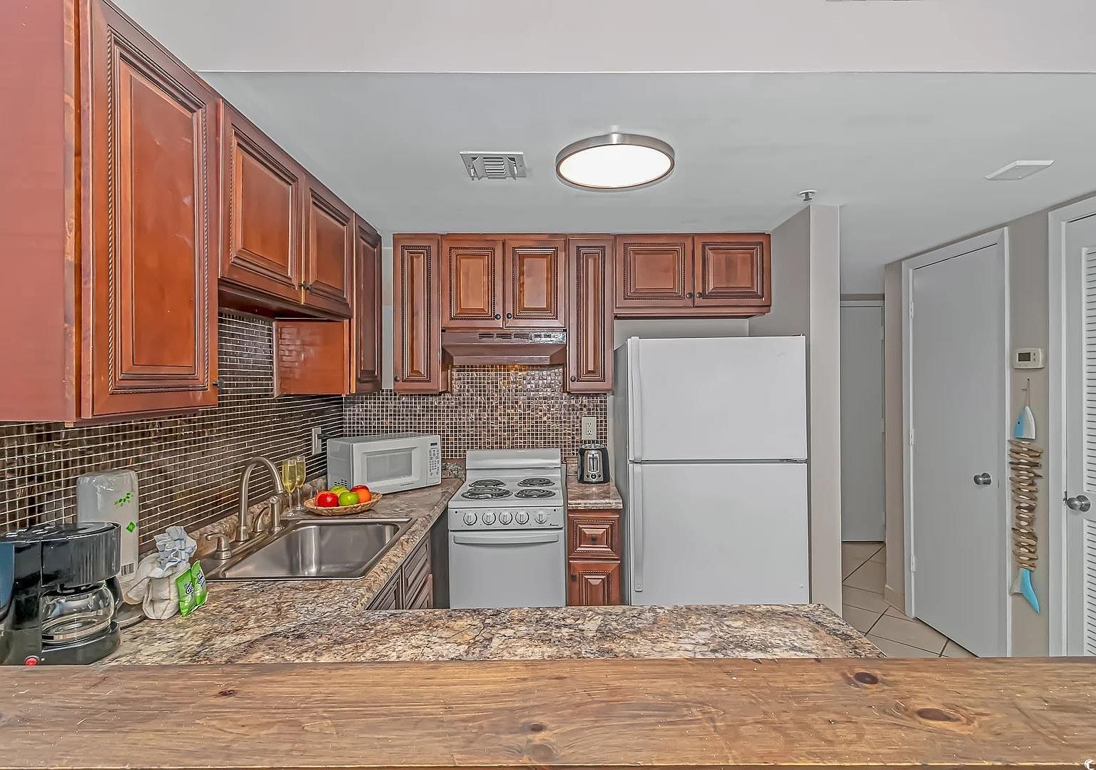 1605 S Ocean Blvd #1001 Myrtle Beach, SC 29577  | Condominium