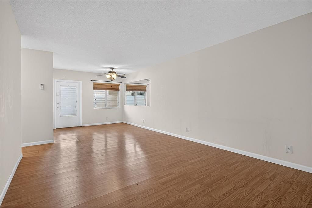 2115 NE 42nd Ct APT 103 Lighthouse Point, FL 33064  | Condominium