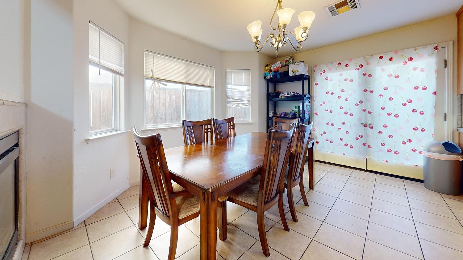 185 River Point Madera, CA 93637  | New build