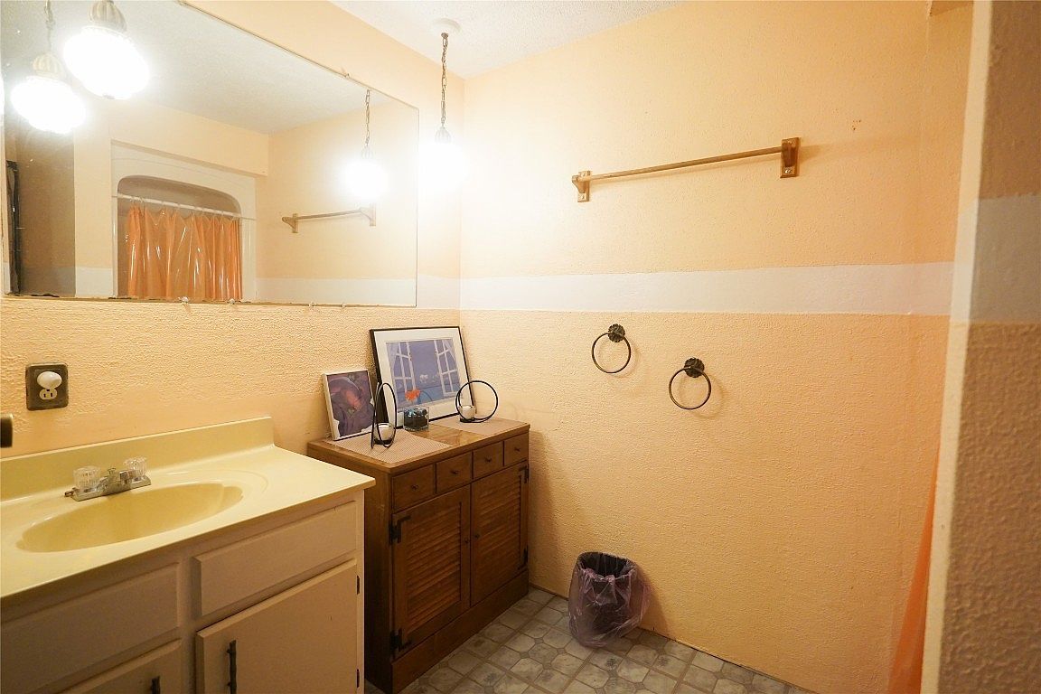 1043 Taft Ave Endicott, NY 13760  | Single Family