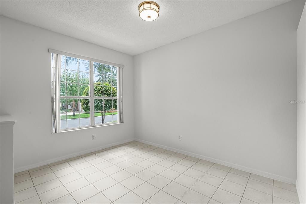 1223 Vickers Lake Dr Ocoee, FL 34761  | Single Family