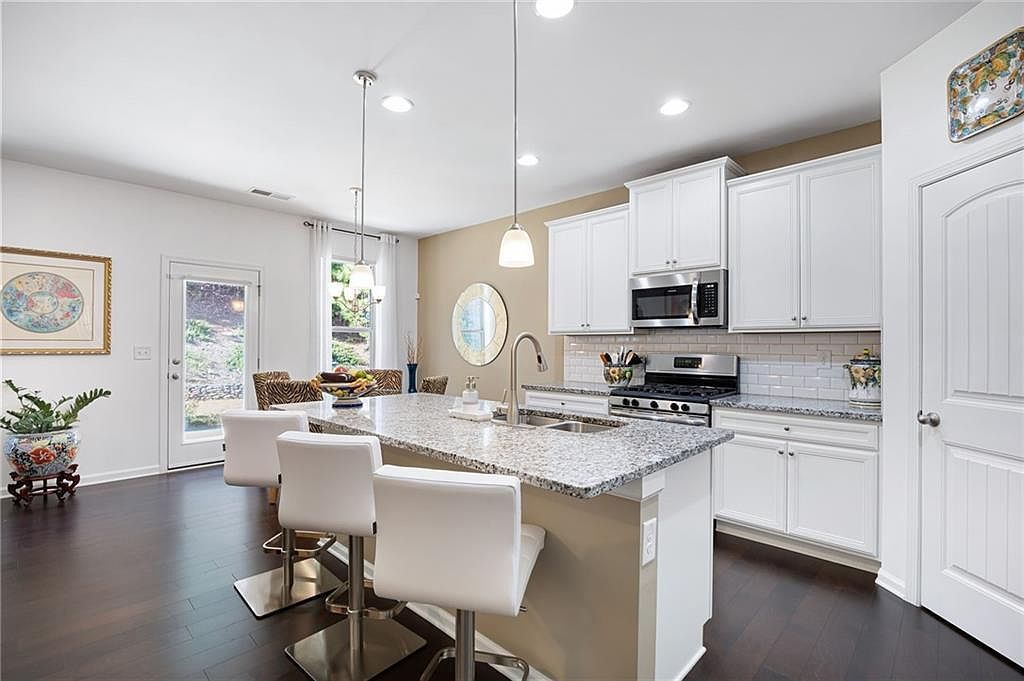 214 Ledford Way Dallas, GA 30132 | Single Family