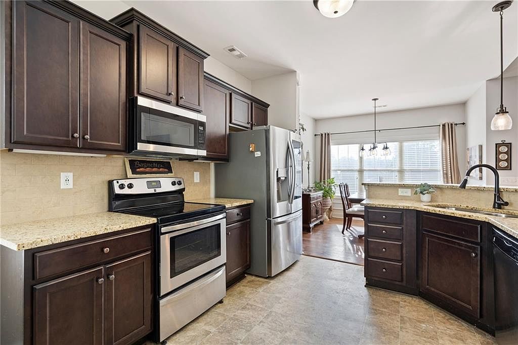 12 Carmen Ln Dallas, GA 30157  | Single Family