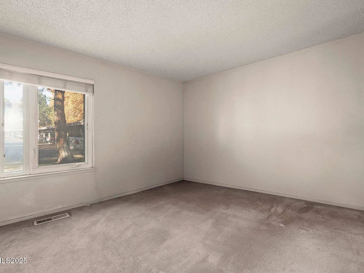 2371 Roundhouse Rd Sparks, NV 89431 | Condominium