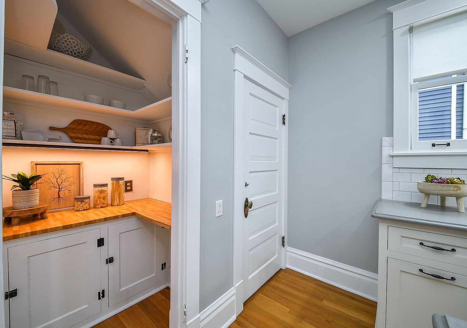 223 N Ellsworth St Naperville, IL 60540  | Single Family