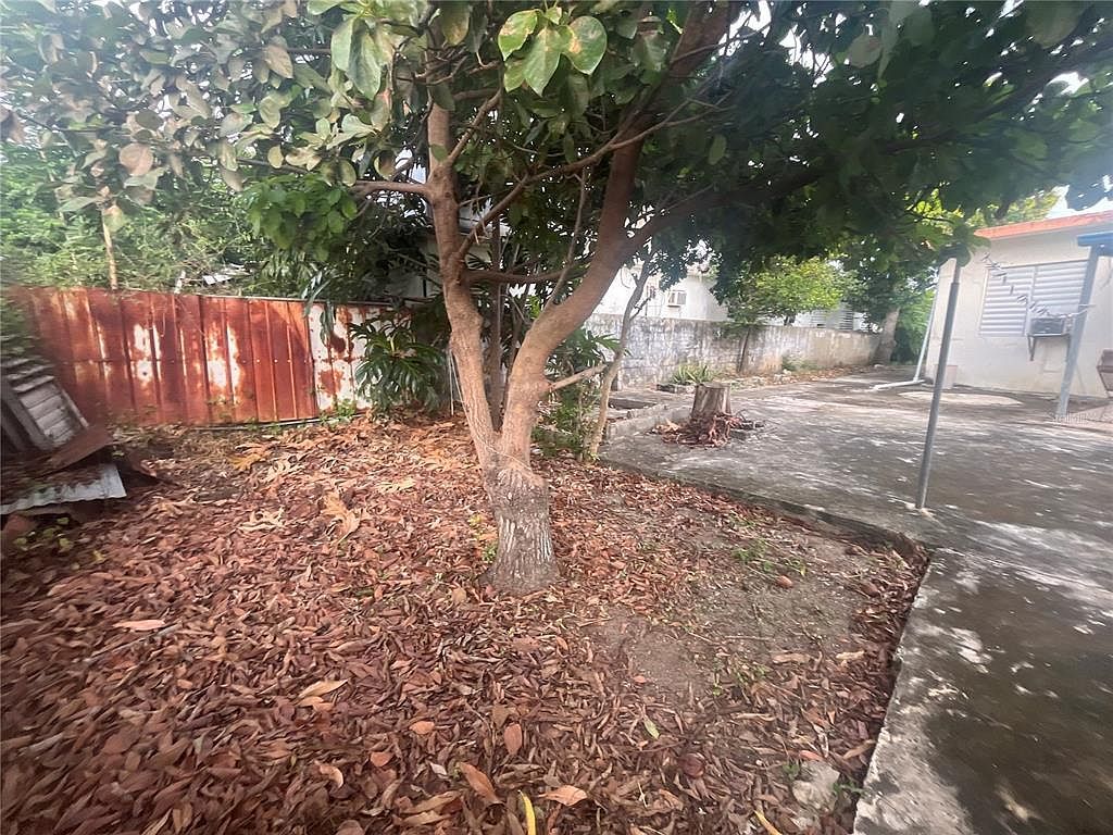 19 Five De Octubre Santa Isabel, PR 00757  | Single Family