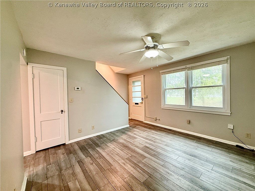 2 Kenna Dr South Charleston, WV 25309  | Single Family