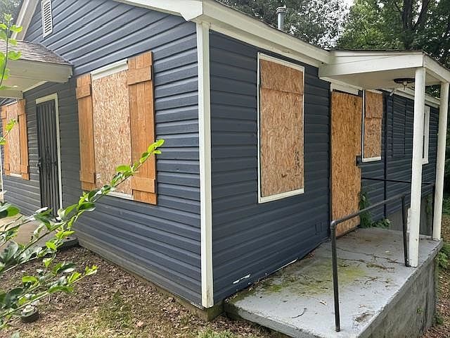 1883 Cedarhurst Ave Memphis, TN 38127 | Single Family