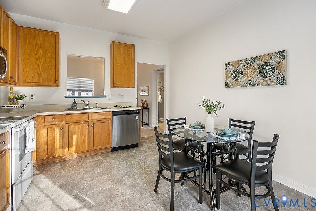 8811 Providence Knoll Mews North Chesterfield, VA 23236  | New build