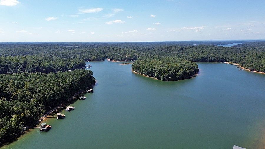 1045 Paynes Creek Rd Hartwell, GA 30643 | Single Family