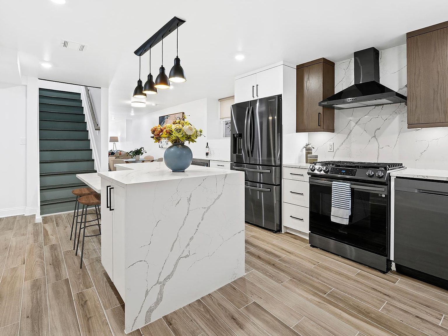 201 Zabriskie St APT 1 Jersey City, NJ 07307  | Condominium