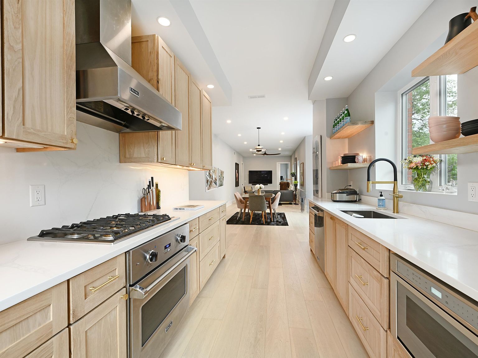 500 Hudson St #2A Hoboken, NJ 07030  | Condominium