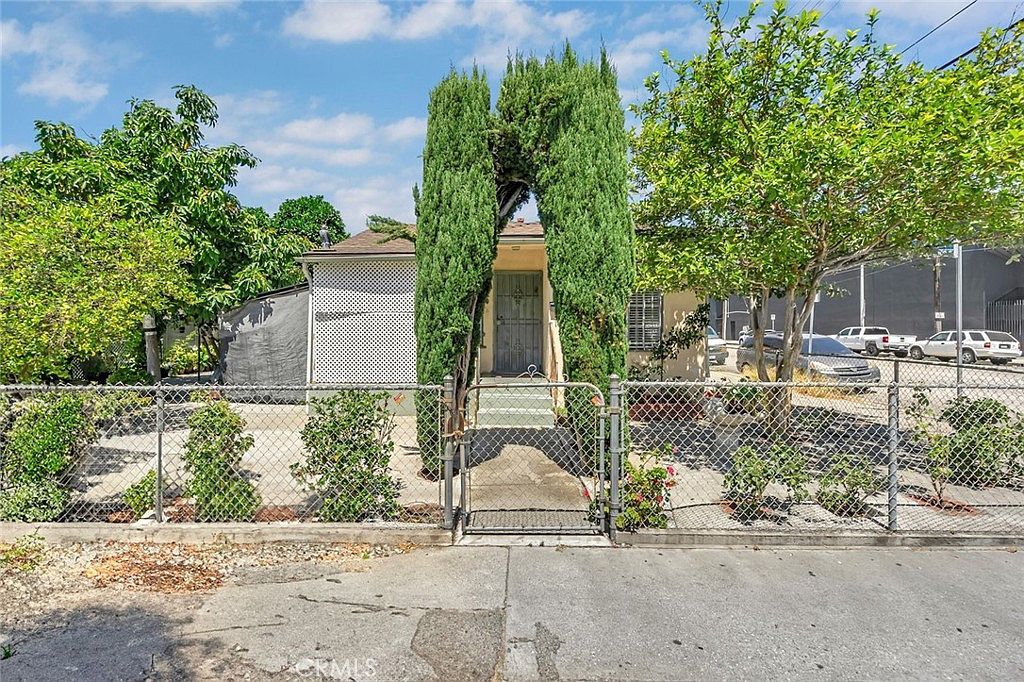 2301 Wall St Los Angeles, CA 90011  | Single Family