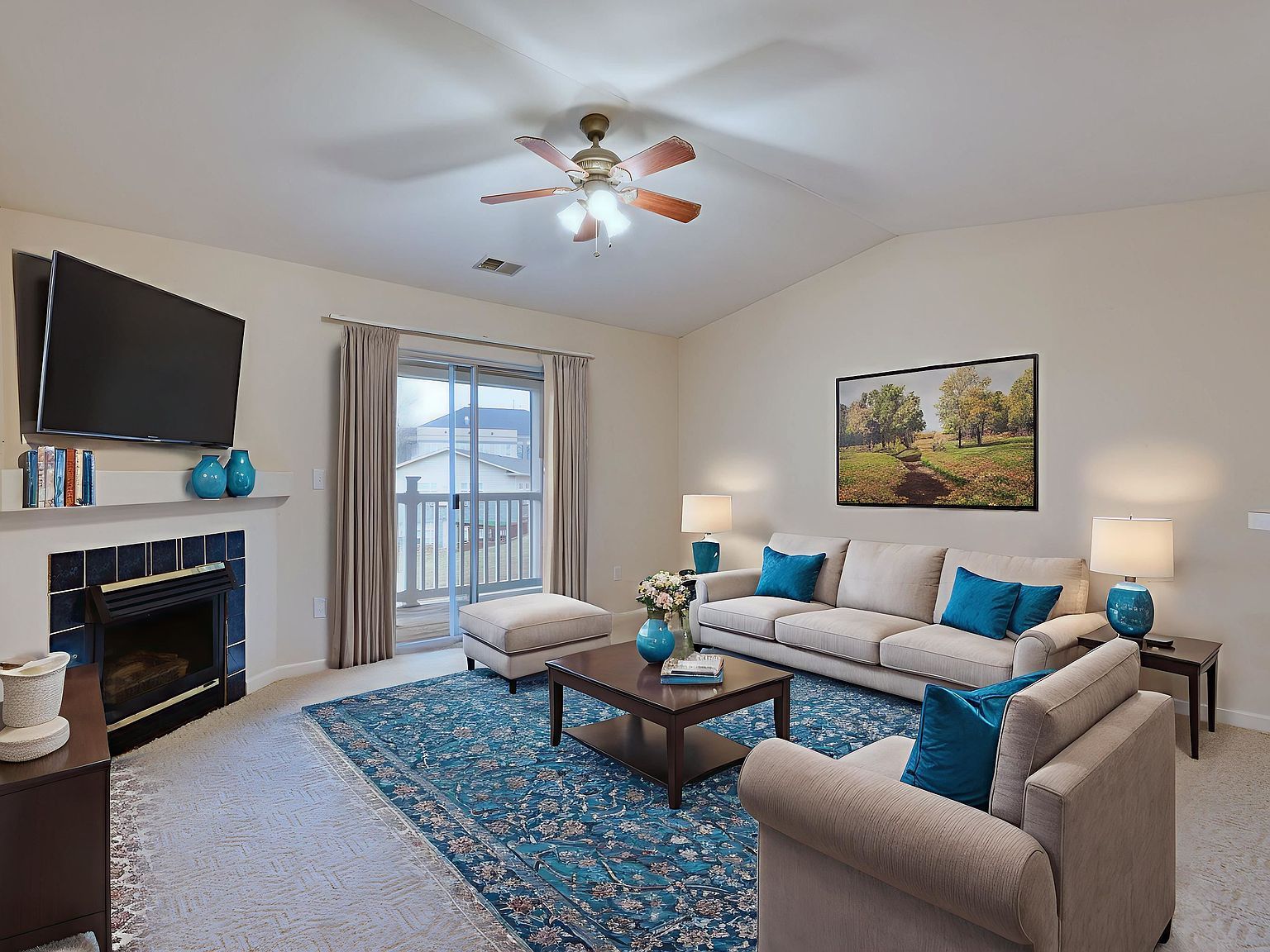 305 N Knollwood Dr SUITE 5304 Blacksburg, VA 24060  | Condominium