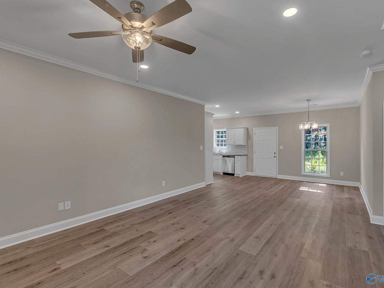 20501 Poff Ln Athens, AL 35614  | Single Family