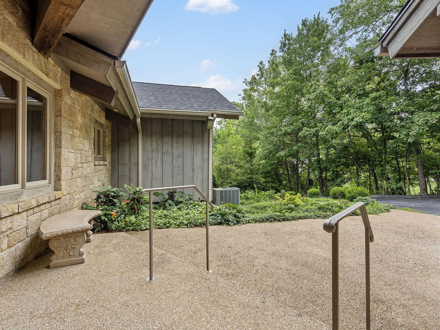 4109 E Farm Road 144 Springfield, MO 65809  | Single Family