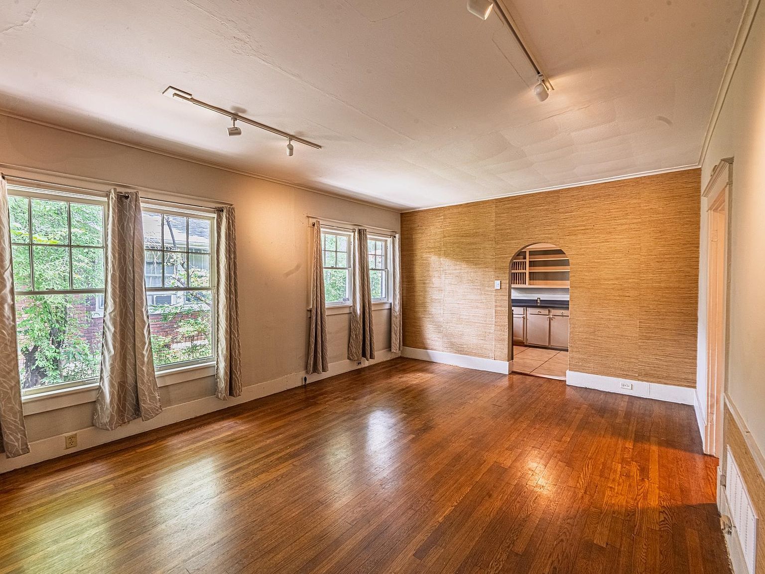 706 N Belvedere Blvd, Memphis, TN, 38107  | Single Family