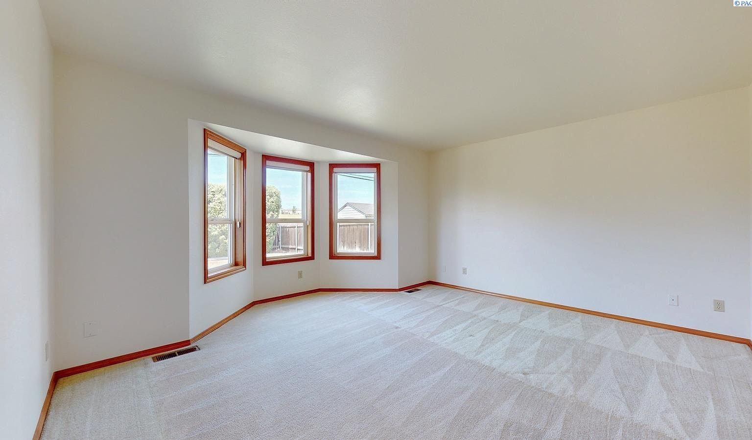 2445 Westmoreland Dr Richland, WA 99354  | Single Family